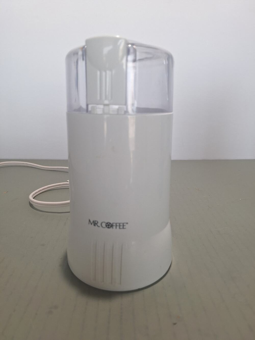 Mr Coffee IDS55 Electric Coffee Bean Grinder White 4-12 Cup Blade Mill Clear Lid